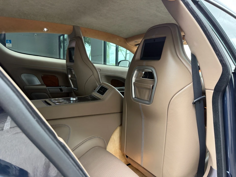 2014 Aston Martin Rapide - Image 25 of 30