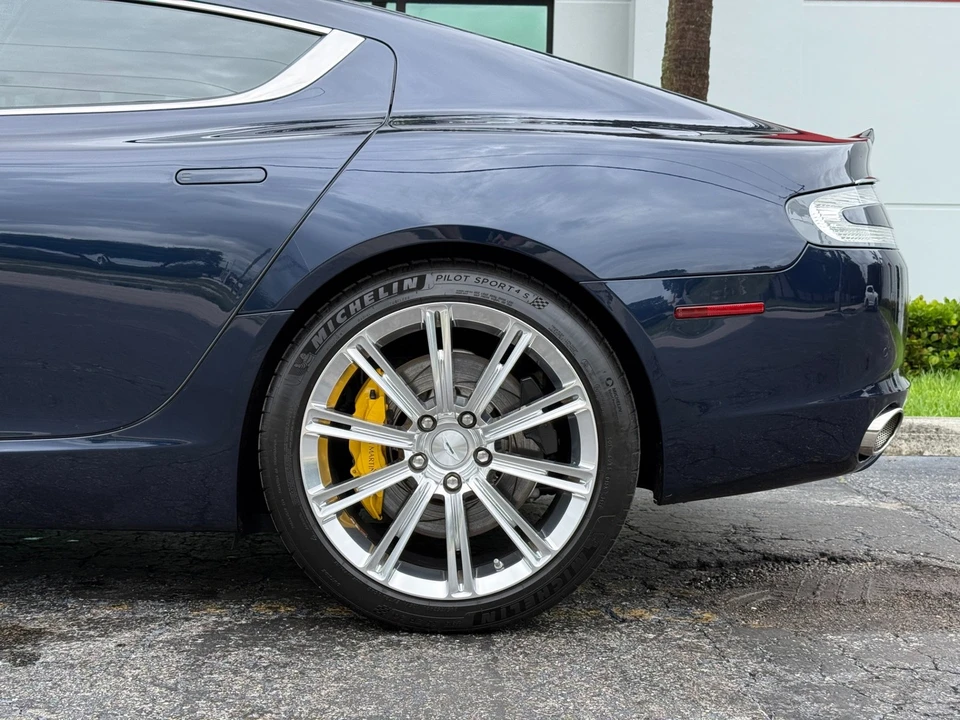 2014 Aston Martin Rapide - Image 8 of 30