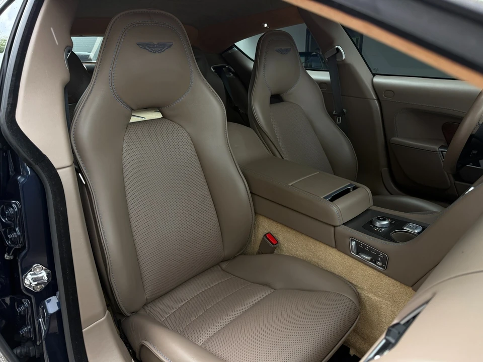 2014 Aston Martin Rapide - Image 26 of 30