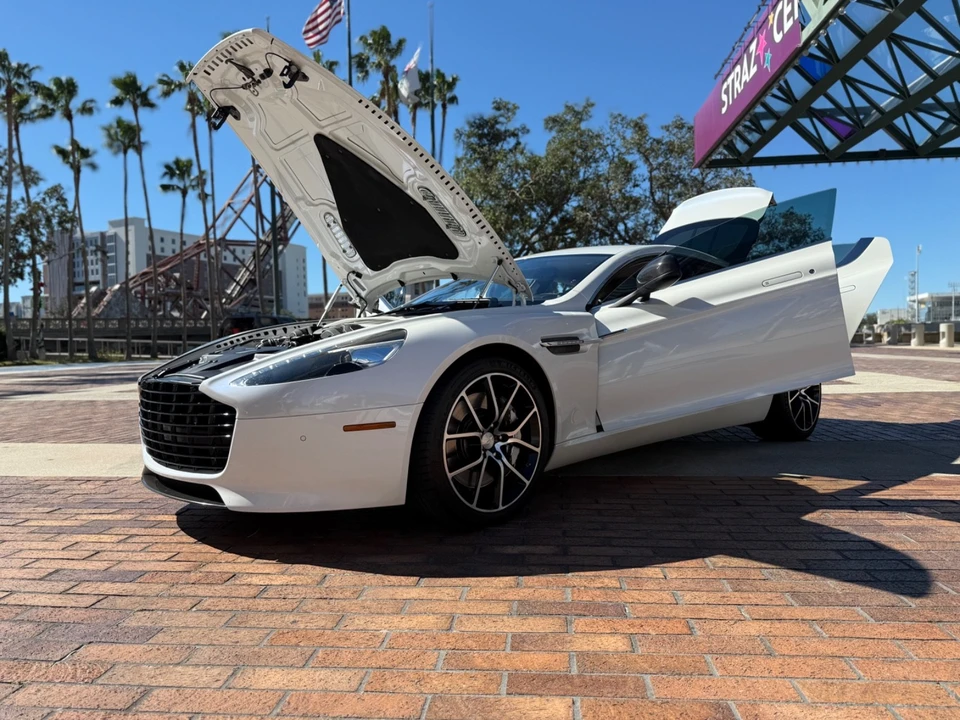 2014 Aston Martin Rapide - Image 2 of 6