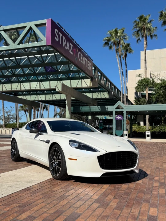 2014 Aston Martin Rapide - Image 3 of 6
