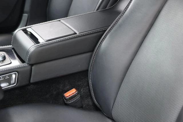2014 Aston Martin Rapide - Image 16 of 31