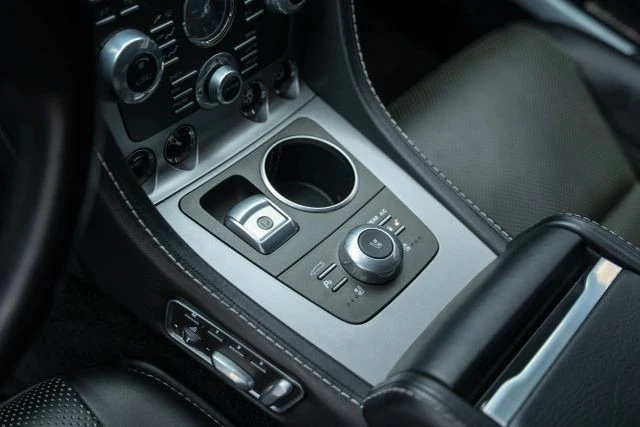 2014 Aston Martin Rapide - Image 31 of 31