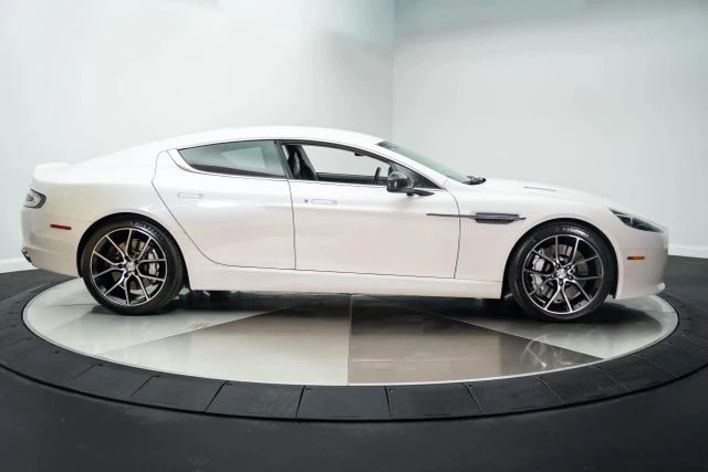 2014 Aston Martin Rapide - Image 15 of 21