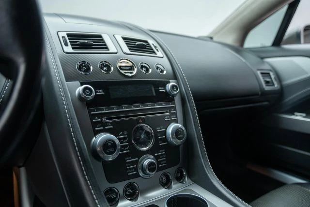 2014 Aston Martin Rapide - Image 30 of 31