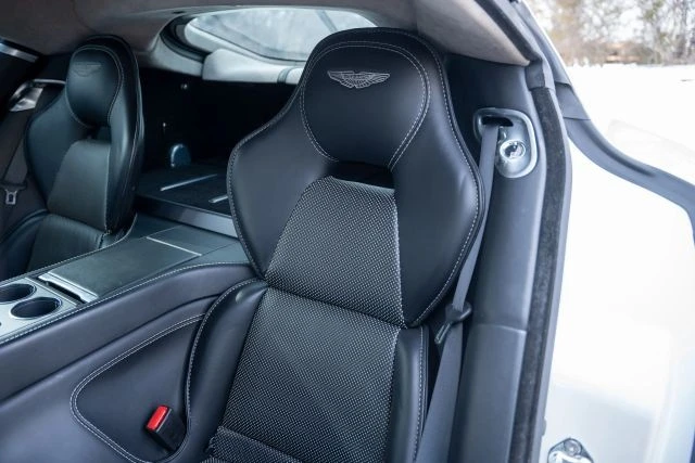 2014 Aston Martin Rapide - Image 10 of 18