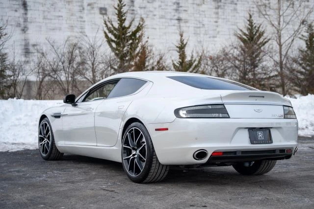 2014 Aston Martin Rapide - Image 15 of 18