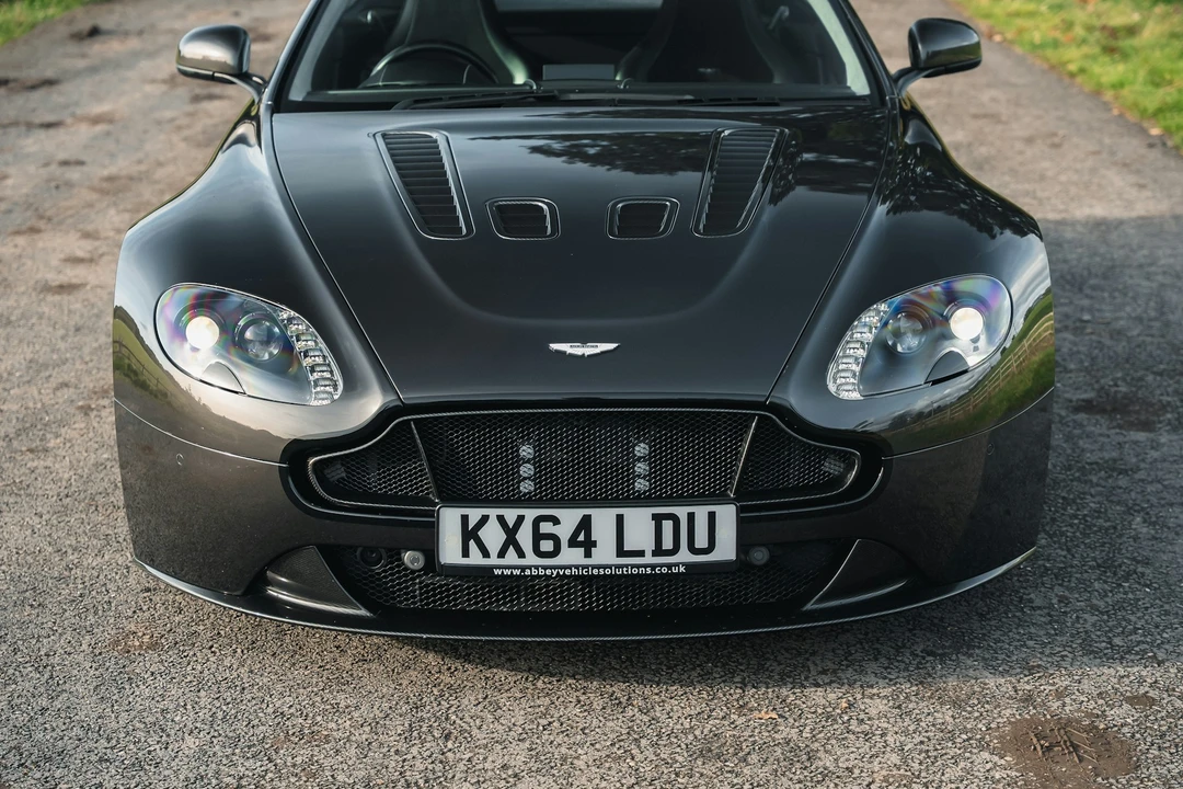 2014 Aston Martin V12 Vantage (2010-2018) - Image 19 of 21