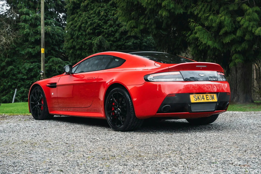2014 Aston Martin V12 Vantage (2010-2018) - Image 15 of 21