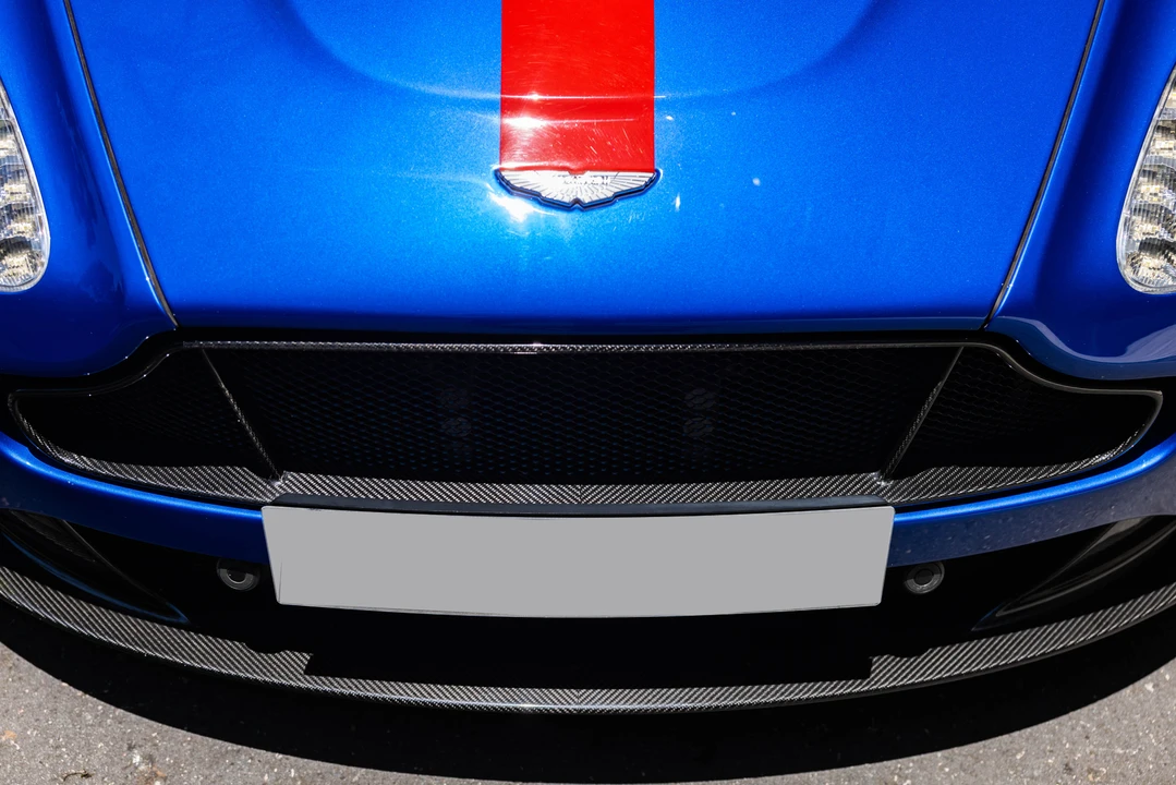 2014 Aston Martin Vantage - Image 21 of 31
