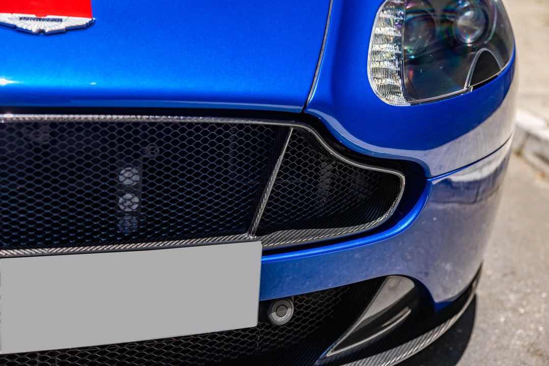 2014 Aston Martin Vantage - Image 23 of 31