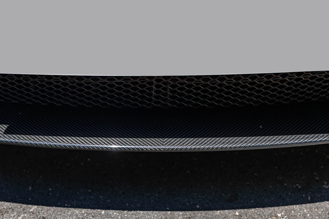 2014 Aston Martin Vantage - Image 29 of 31