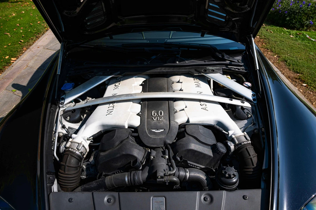 2014 Aston Martin V12 Vantage (2010-2018) - Image 6 of 21
