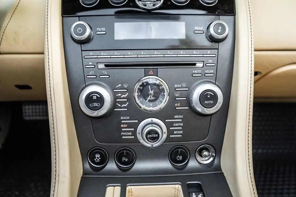 2014 Aston Martin V8 Vantage (2006-2017) - Image 20 of 20
