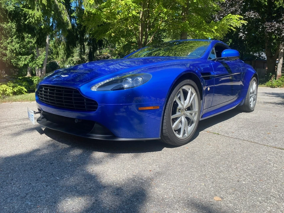 2014 Aston Martin V8 Vantage (2006-2017) - Image 2 of 31