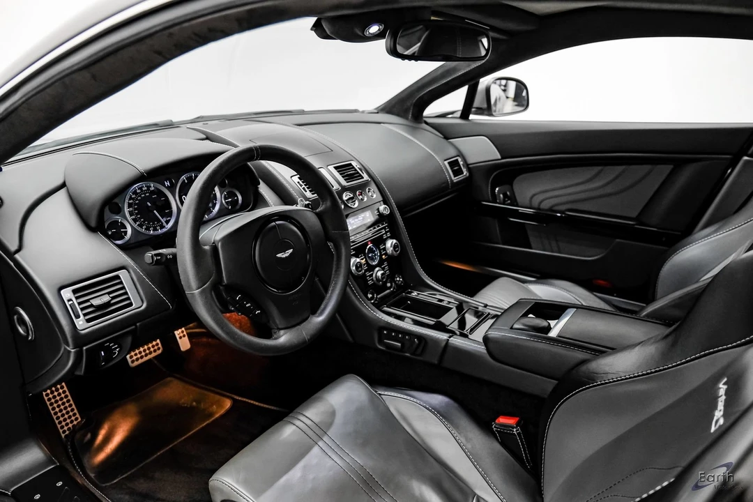 2014 Aston Martin V8 Vantage (2006-2017) - Image 3 of 31