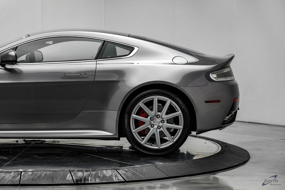 2014 Aston Martin V8 Vantage (2006-2017) - Image 9 of 31