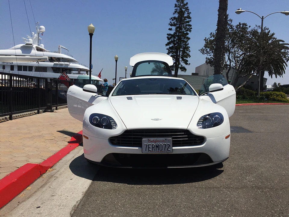 2014 Aston Martin V8 Vantage (2006-2017) - Image 10 of 10