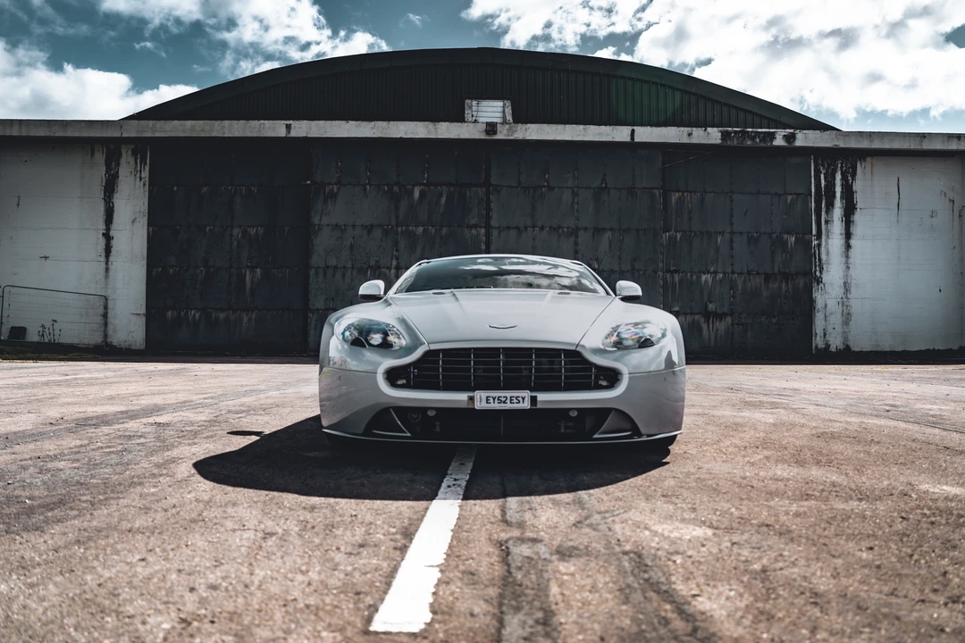2014 Aston Martin V8 Vantage (2006-2017) - Image 2 of 31