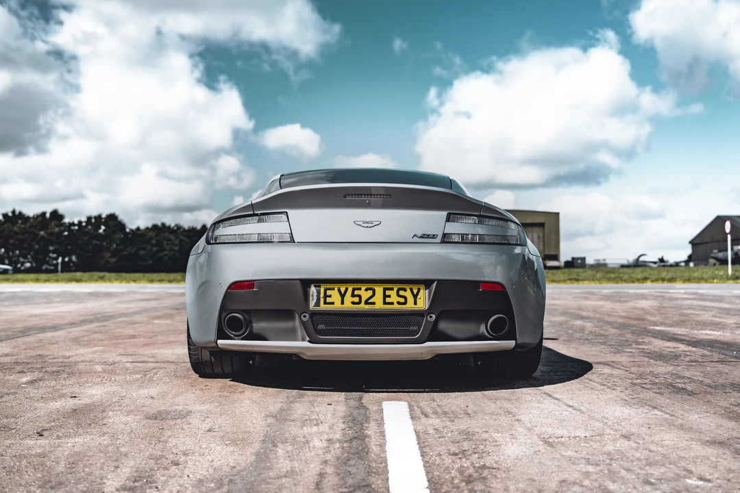 2014 Aston Martin V8 Vantage (2006-2017) - Image 13 of 31