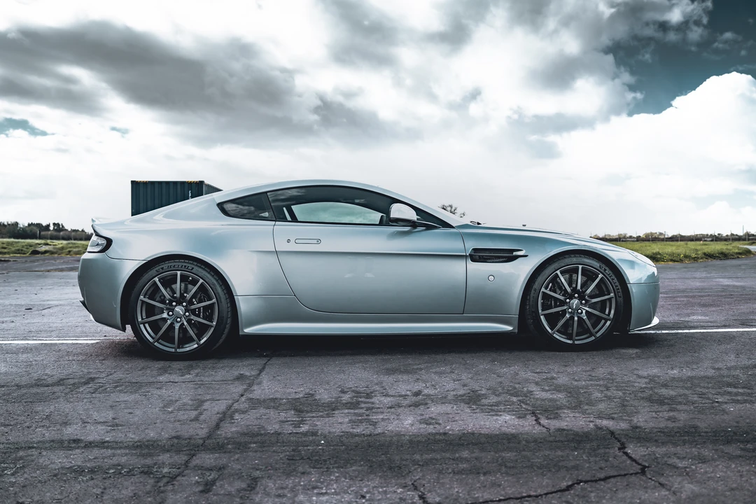 2014 Aston Martin V8 Vantage (2006-2017) - Image 16 of 31