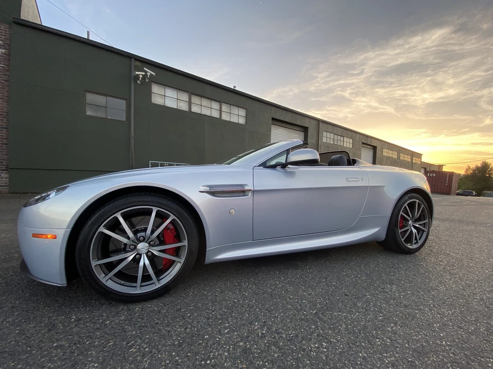 2014 Aston Martin V8 Vantage (2006-2017) - Image 19 of 31