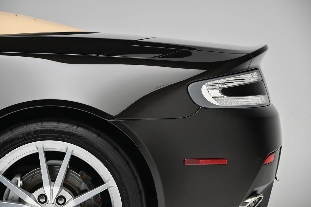 2014 Aston Martin V8 Vantage (2006-2017) - Image 16 of 31
