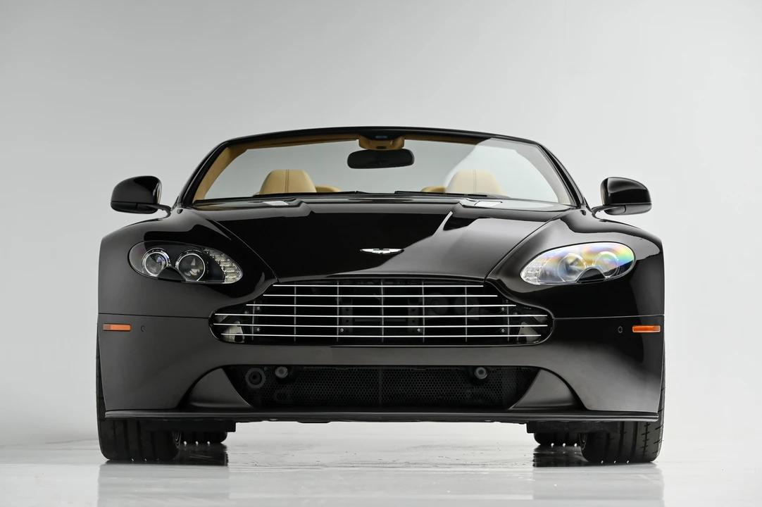 2014 Aston Martin V8 Vantage (2006-2017) - Image 10 of 31