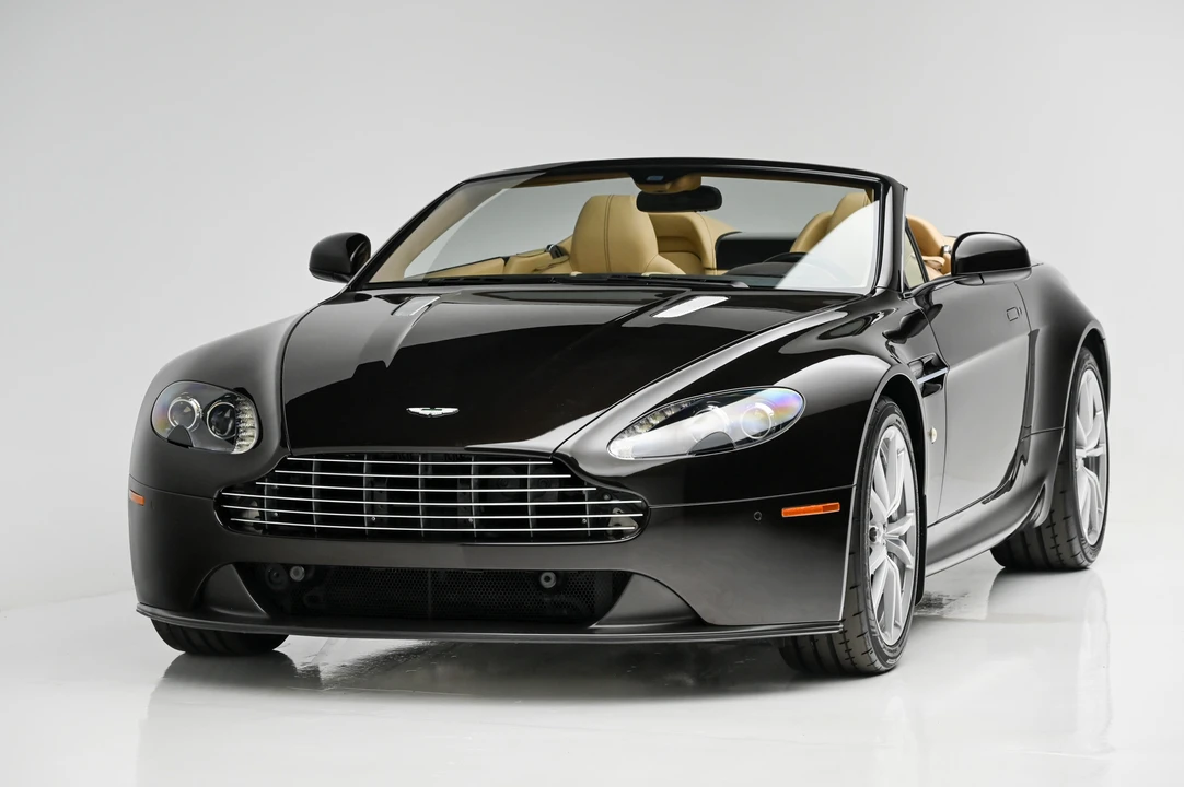 2014 Aston Martin V8 Vantage (2006-2017) - Image 2 of 31