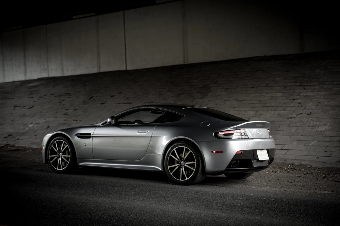 2014 Aston Martin V8 Vantage (2006-2017) - Image 16 of 31