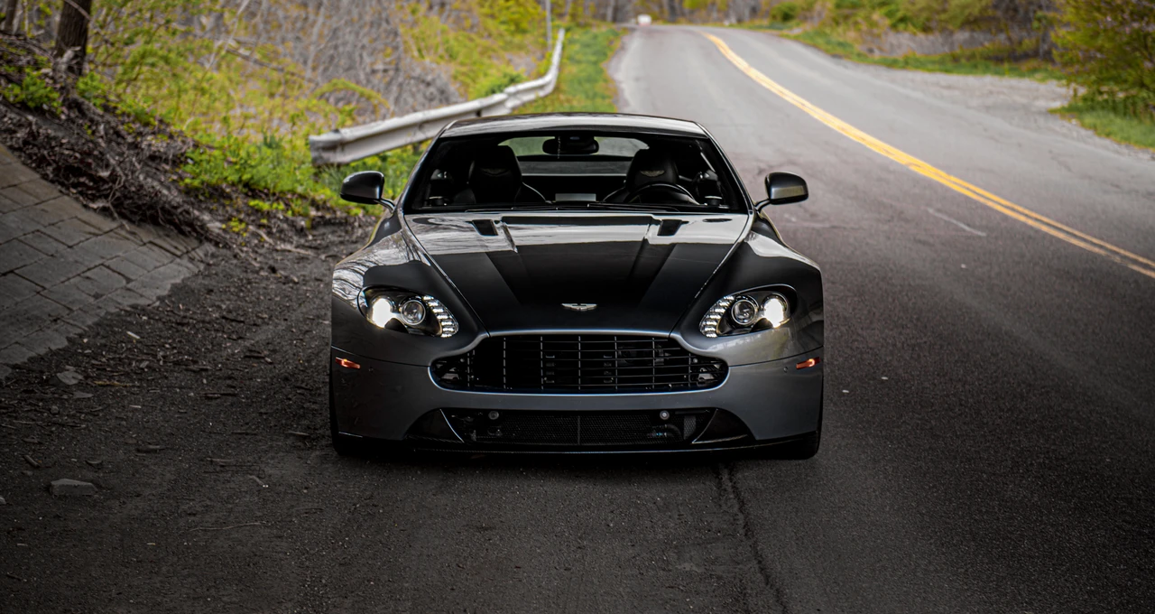 2014 Aston Martin V8 Vantage (2006-2017) - Image 7 of 31