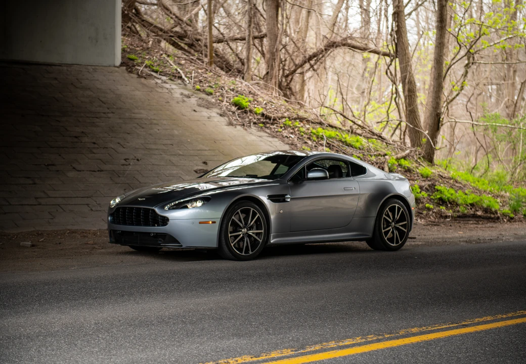 2014 Aston Martin V8 Vantage (2006-2017) - Image 2 of 31