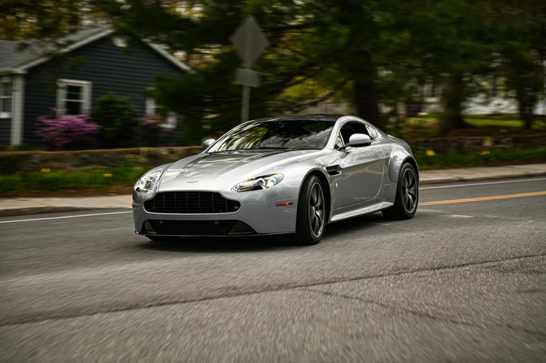 2014 Aston Martin V8 Vantage (2006-2017) - Image 3 of 31