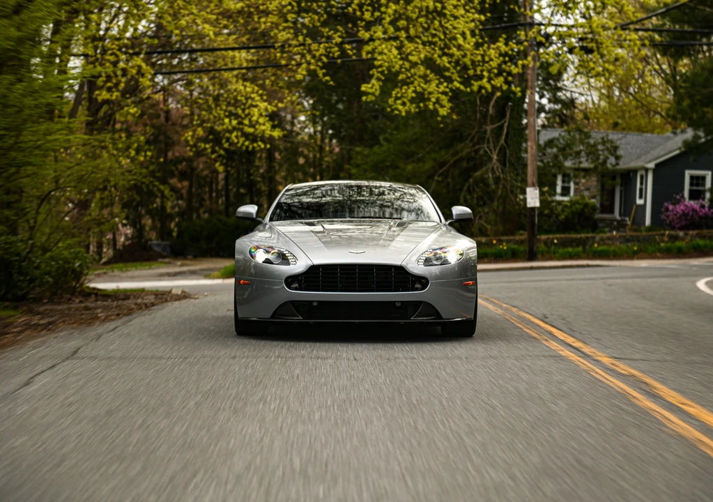 2014 Aston Martin V8 Vantage (2006-2017) - Image 5 of 31