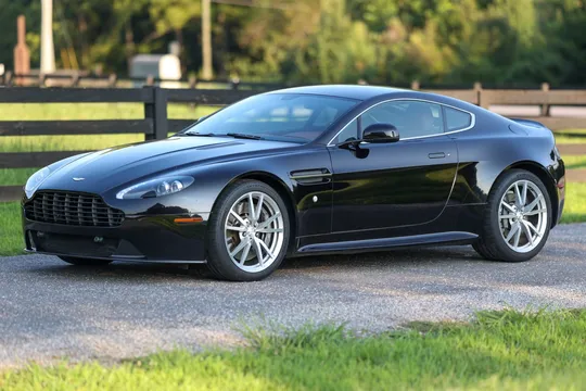 2014 Aston Martin V8 Vantage S Coupe