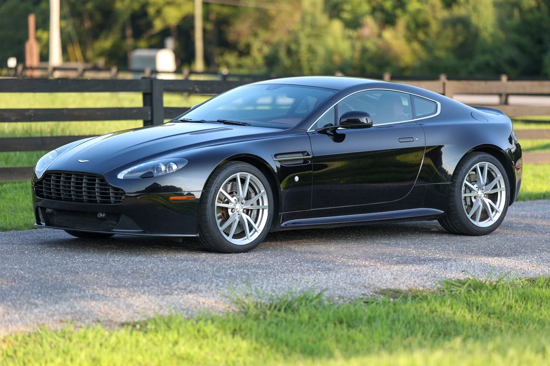 2014 Aston Martin V8 Vantage (2006-2017) - Image 12 of 31