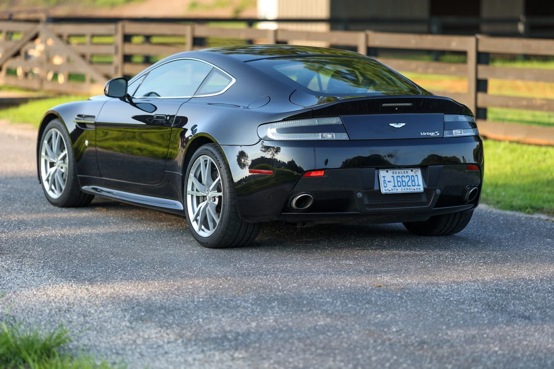 2014 Aston Martin V8 Vantage (2006-2017) - Image 22 of 31