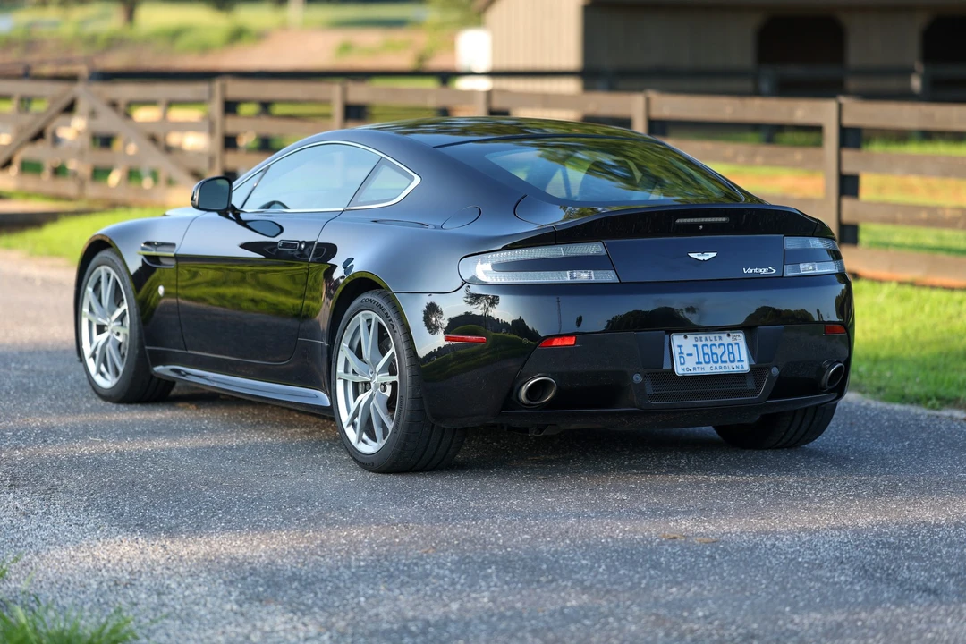 2014 Aston Martin V8 Vantage (2006-2017) - Image 23 of 31