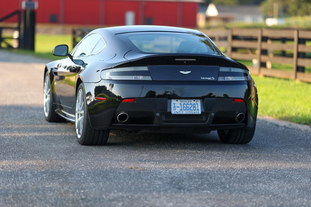 2014 Aston Martin V8 Vantage (2006-2017) - Image 24 of 31