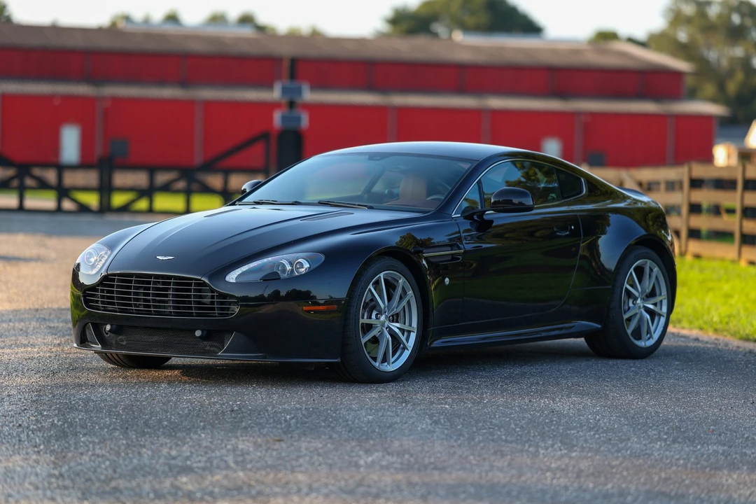 2014 Aston Martin V8 Vantage (2006-2017) - Image 7 of 31