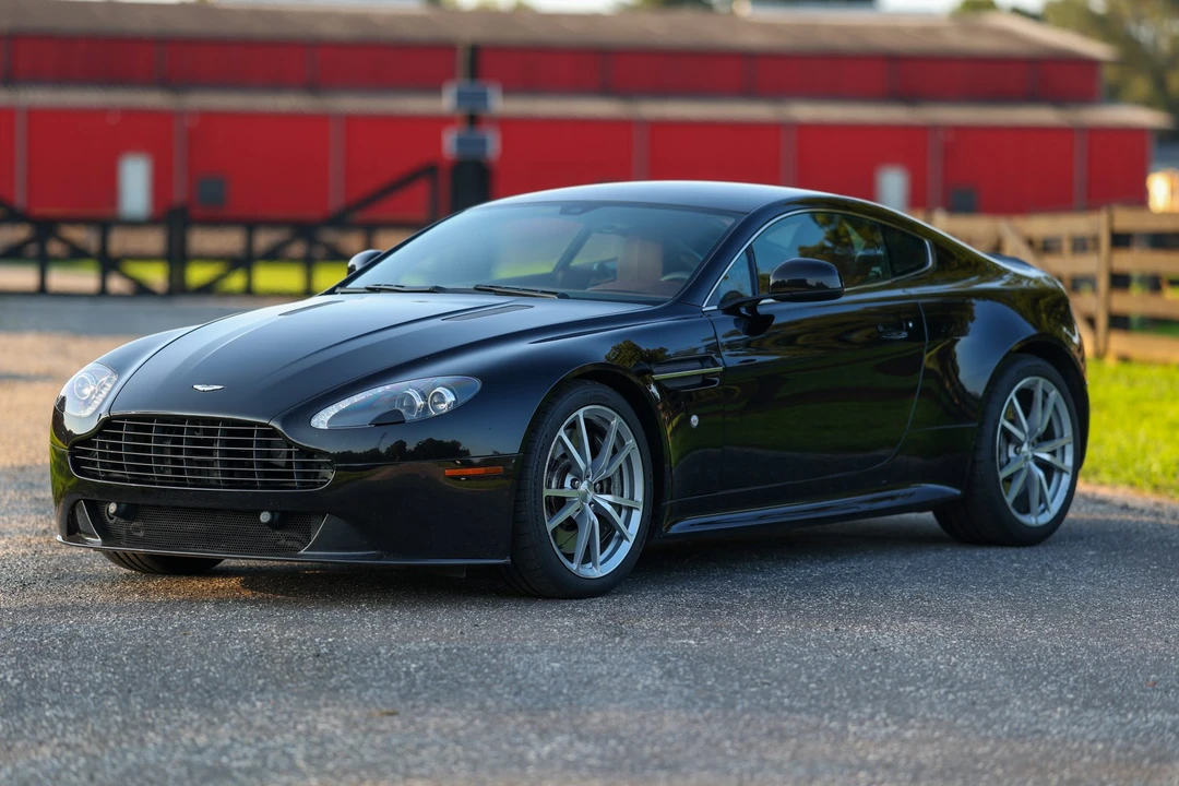 2014 Aston Martin V8 Vantage (2006-2017) - Image 6 of 31
