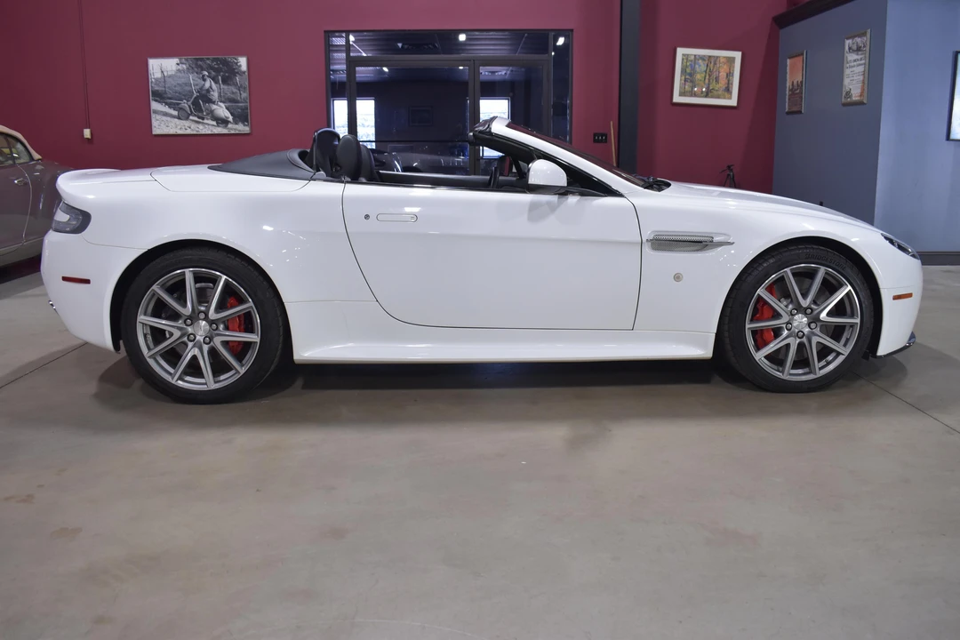2014 Aston Martin V8 Vantage (2006-2017) - Image 12 of 31