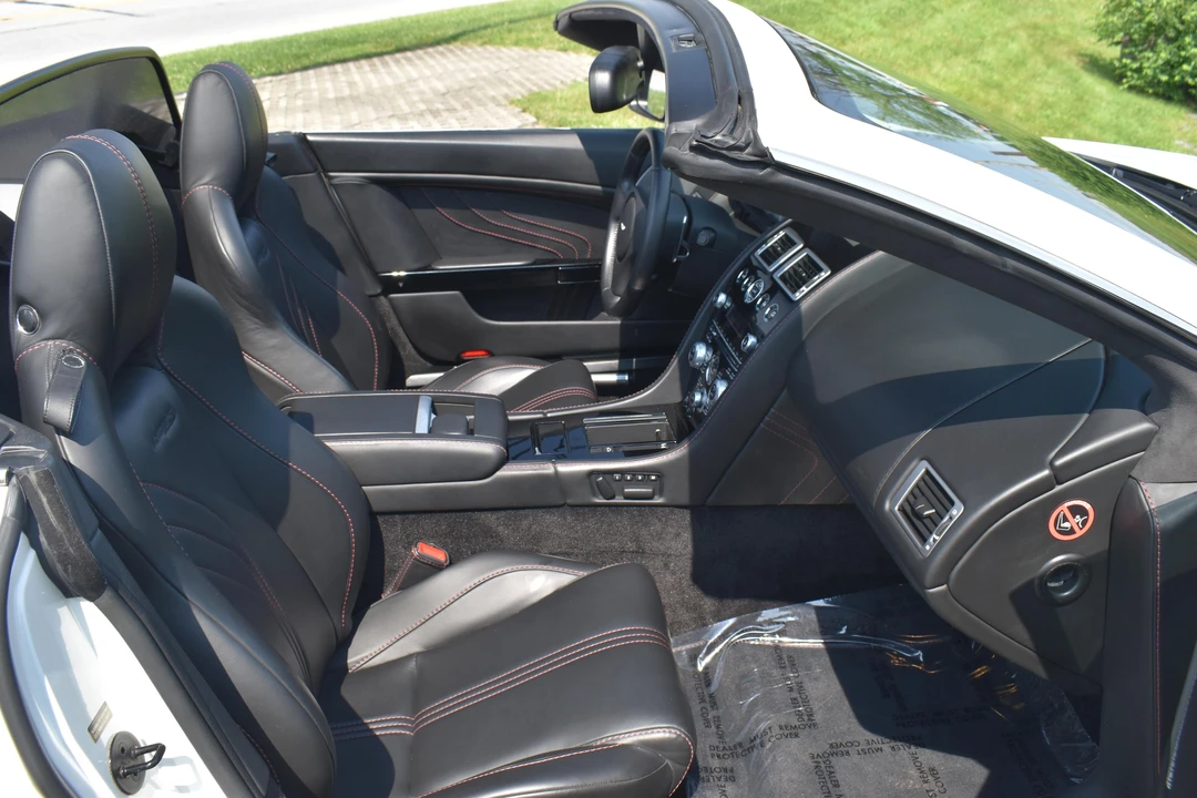 2014 Aston Martin V8 Vantage (2006-2017) - Image 25 of 31