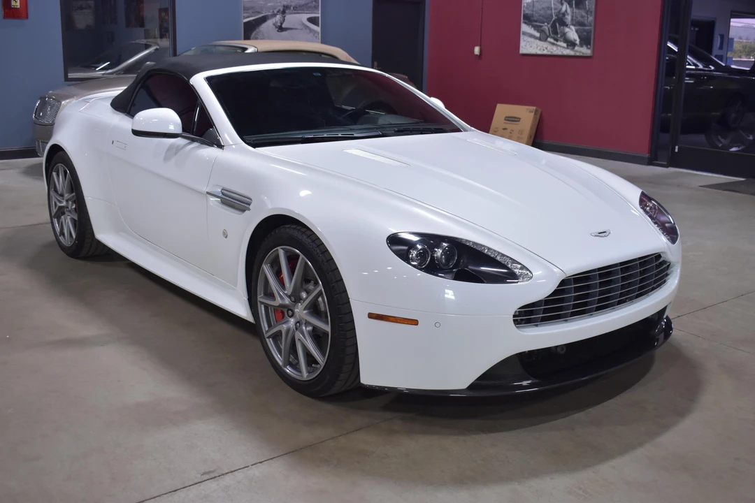 2014 Aston Martin V8 Vantage (2006-2017) - Image 13 of 31