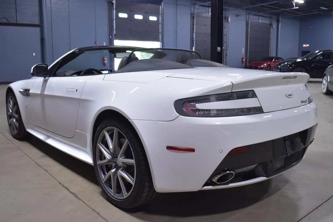 2014 Aston Martin V8 Vantage (2006-2017) - Image 10 of 31