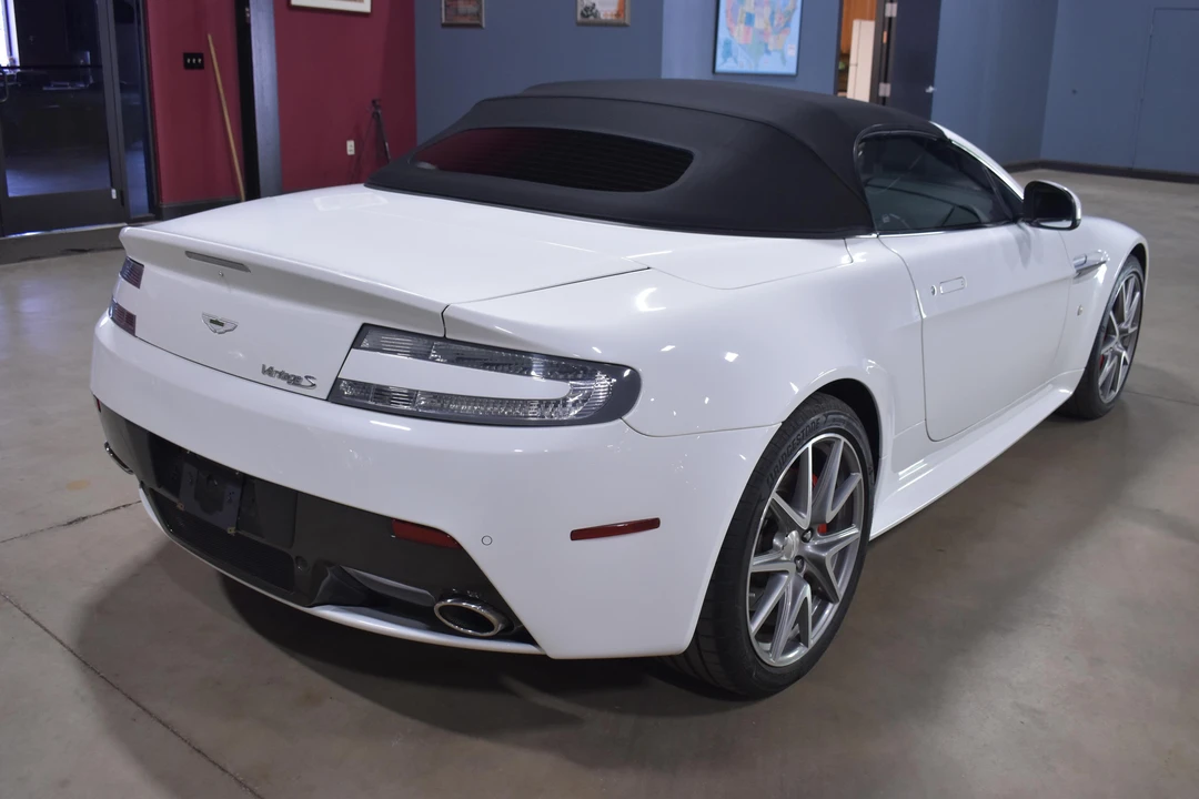 2014 Aston Martin V8 Vantage (2006-2017) - Image 11 of 31