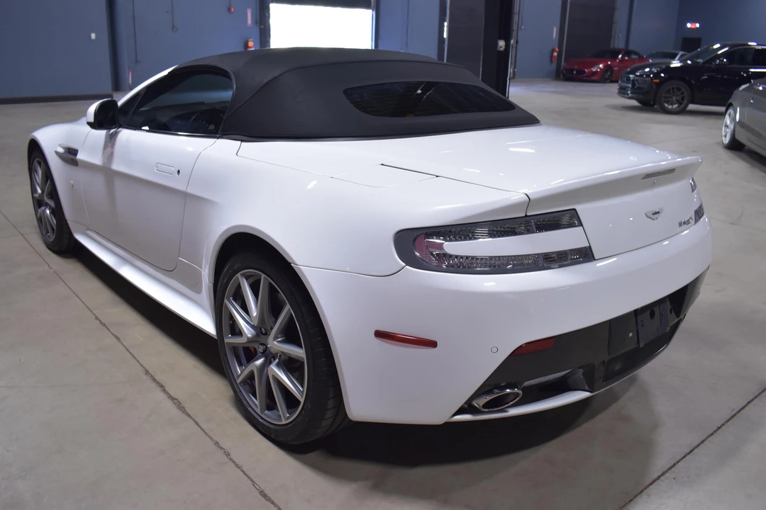 2014 Aston Martin V8 Vantage (2006-2017) - Image 9 of 31