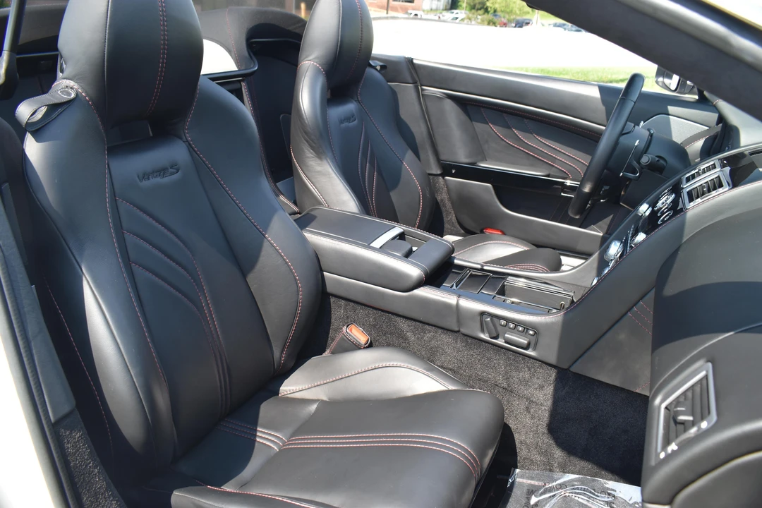 2014 Aston Martin V8 Vantage (2006-2017) - Image 20 of 31