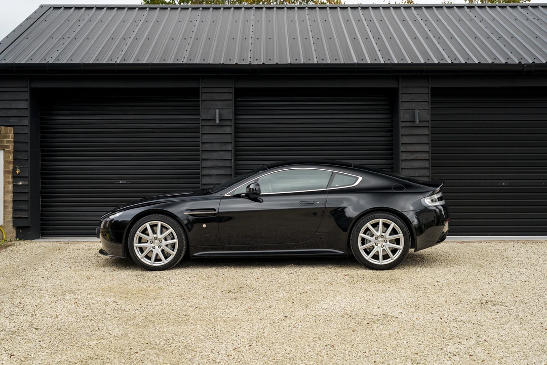 2014 Aston Martin V8 Vantage (2006-2017) - Image 8 of 31