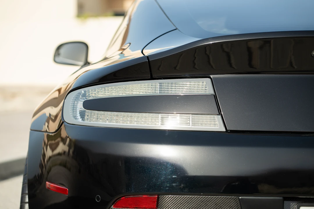 2014 Aston Martin V8 Vantage (2006-2017) - Image 14 of 31